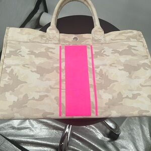QUILTED KOALA East West Light Camo Tote